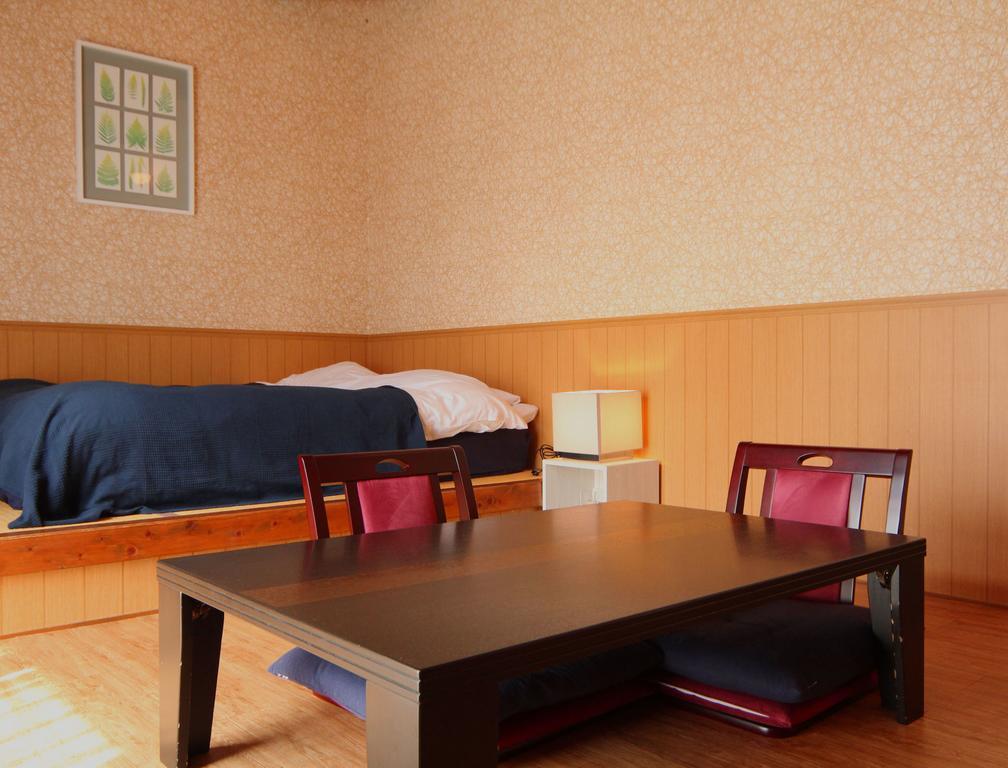 Ohbu Hotel Ito  Buitenkant foto